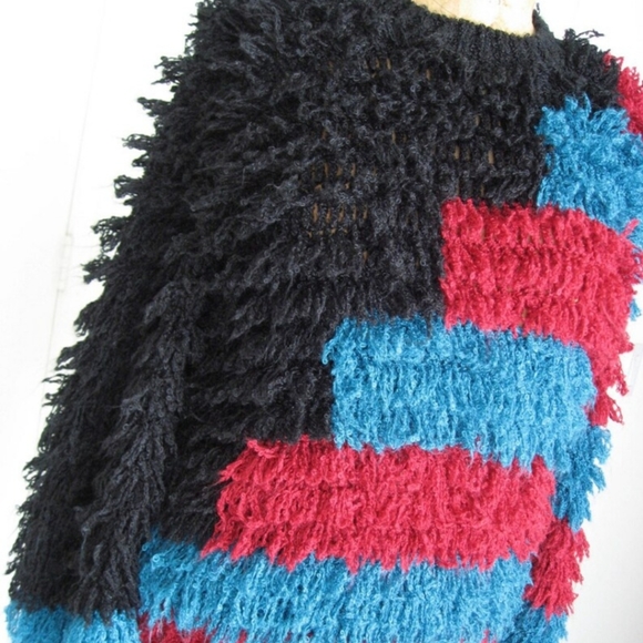 Clovis Ruffin Knit sweater - Picture 15 of 16